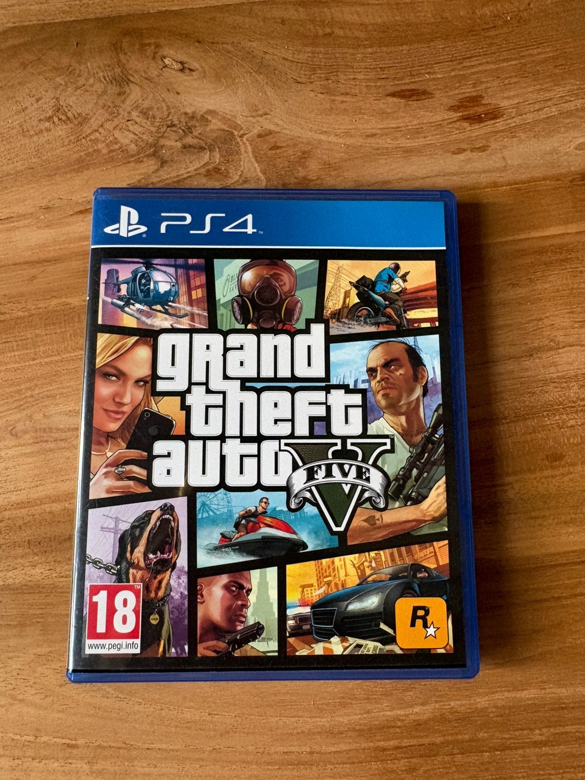 Foto 7 van Playstation 4 slim