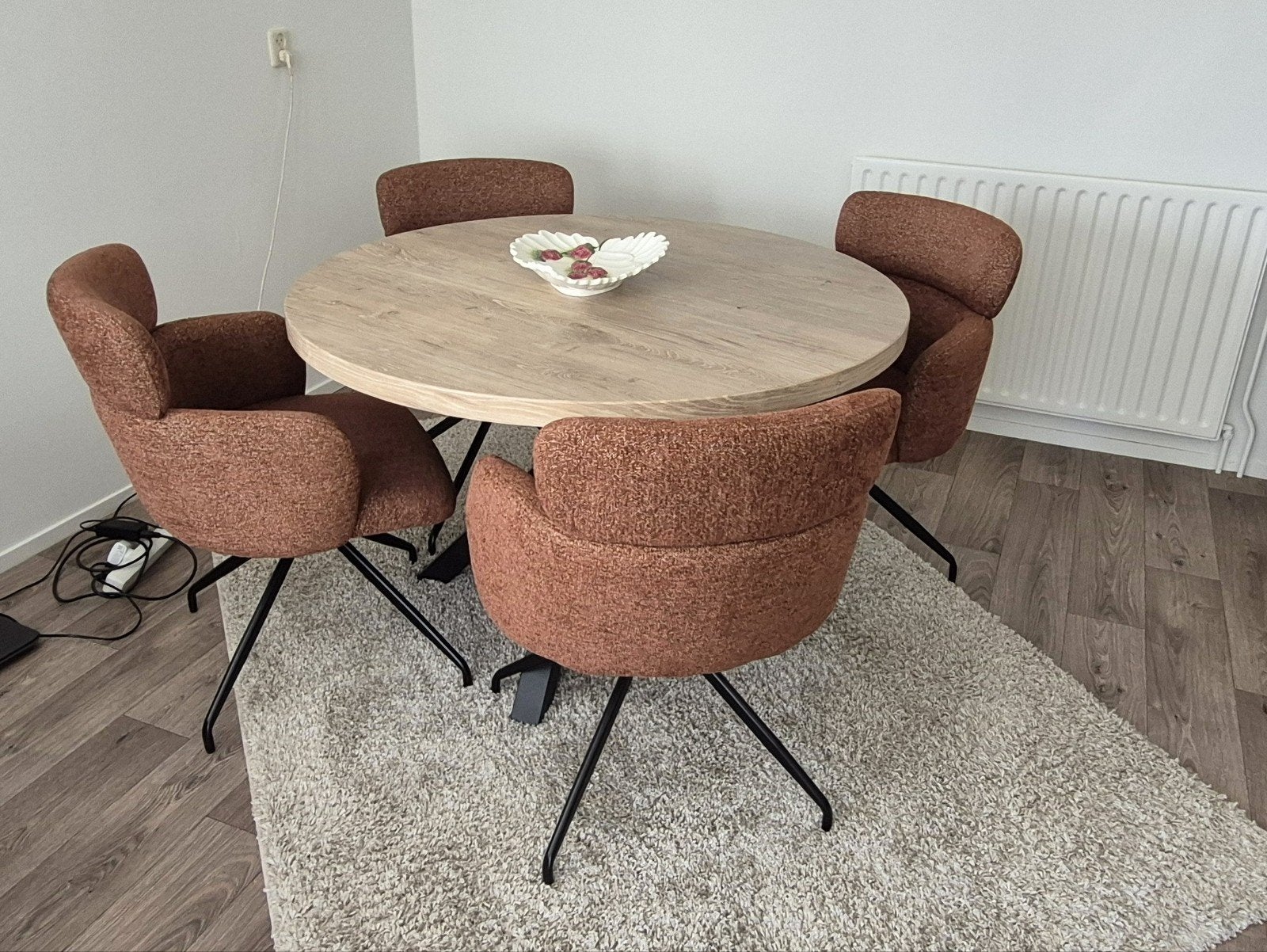 Tafel met 4 stoelen, Huis en Inrichting, Ophalen, Rond, Zo goed als nieuw, Vier personen