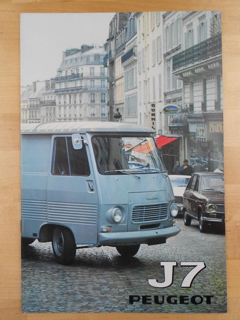 Peugeot J7 Bestelwagen Brochure 1974, Ophalen of Verzenden, Zo goed als nieuw, Peugeot, Peugeot