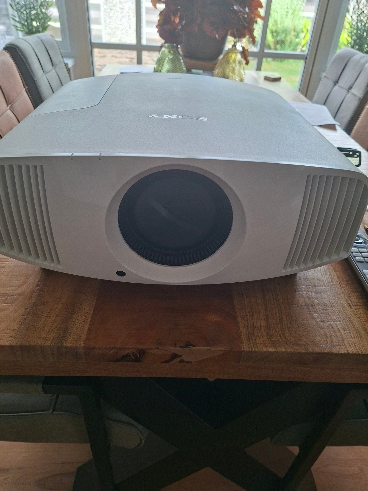 Sony VPL- VW 260es 4K home cinema Beamer., Audio, Tv en Foto, Beamers, Ophalen, Ultra HD (4K)