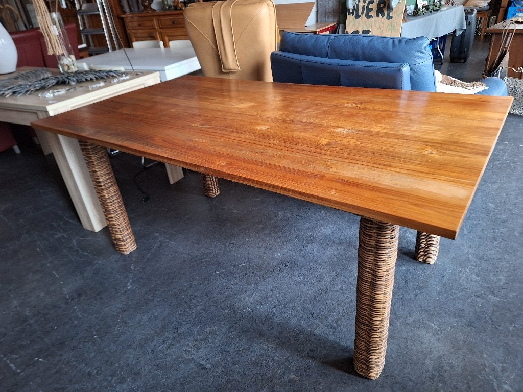 Prachtige eettafel met stevig wicker onderstel, Ophalen, Onbekend, 200 cm of meer, 50 tot 100 cm