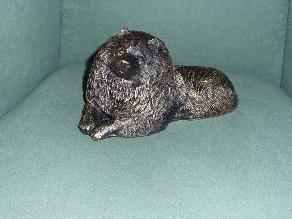 Te koop beeld van een Keeshond ligt, Verzamelen, Ophalen of Verzenden, Nieuw, Dier