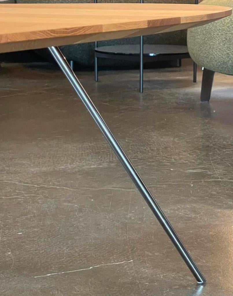 Leolux Liliom salontafel XL showmodel, Ophalen, Jori, De Sede, Minoti, Pode, Gelderland, Rolf Benz, Rond, Nieuw