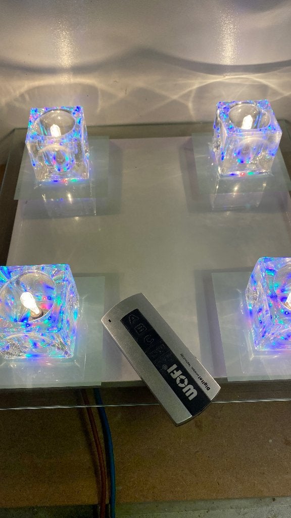 Wofi Plafondlamp met 4 glazen spots en afstandsbediening, Huis en Inrichting, Lampen | Plafondlampen, Gebruikt, Glas, Metaal, Ophalen of Verzenden