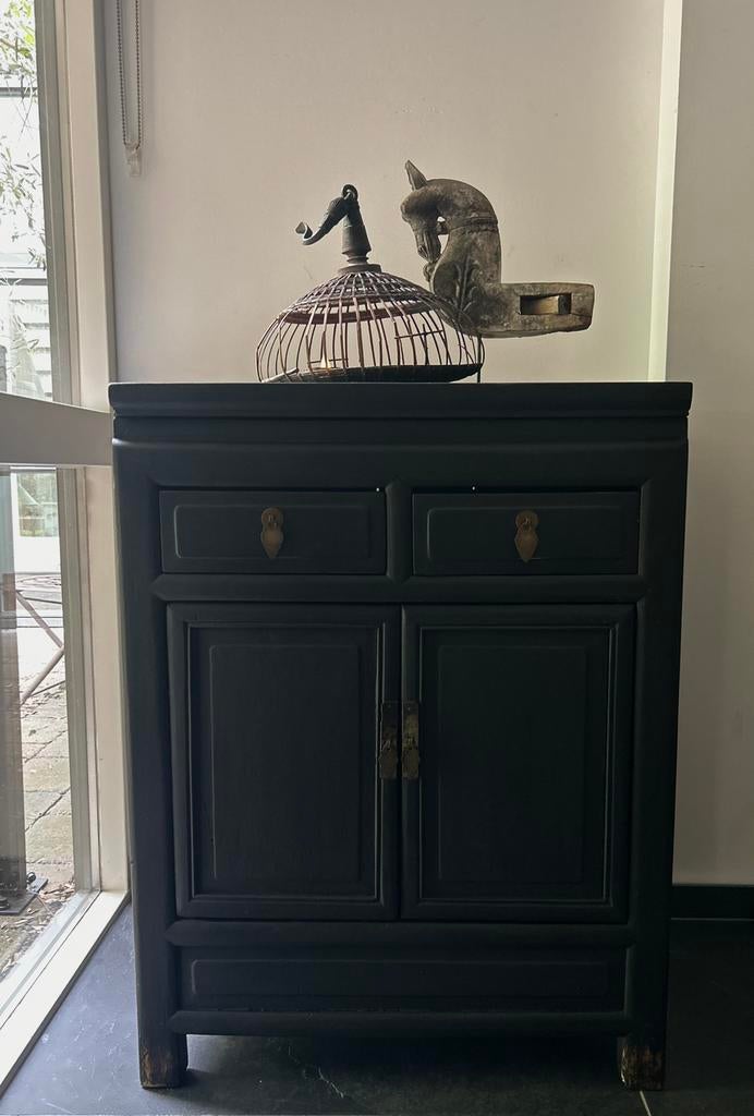 Klein Chinees kastje oosters sober sleets imperfect, Ophalen