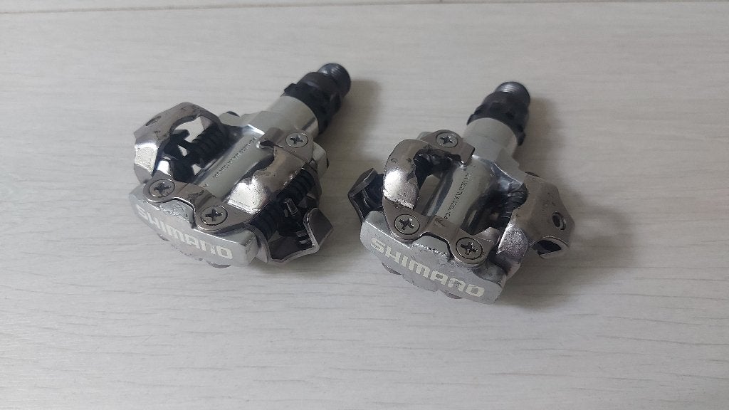 Shimano PD-M520 MTB pedalen, Crankstel of Pedalen, Gravelbike, Ophalen of Verzenden, Zo goed als nieuw