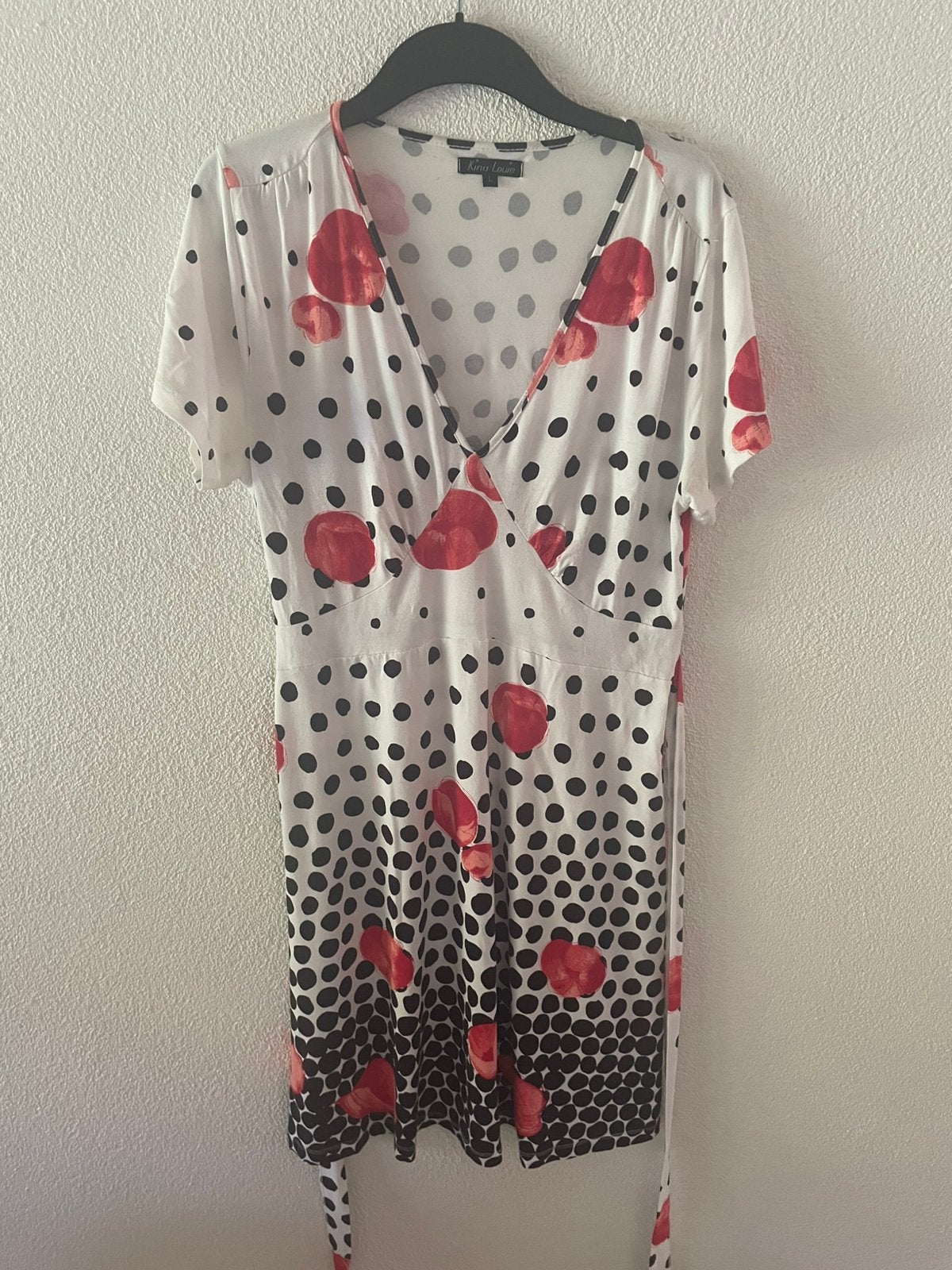 King louie jurk met bloemen en stippen, Ophalen of Verzenden, Zo goed als nieuw, Zwart, Knielengte