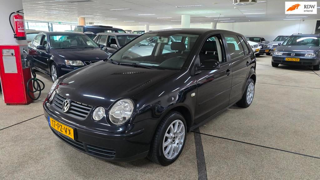 Volkswagen Polo 1.4-16V Athene 110.000 dkm! Nap! Nieuwe apk!, Auto's, Voorwielaandrijving, 15 km/l, 4 cilinders, Origineel Nederlands