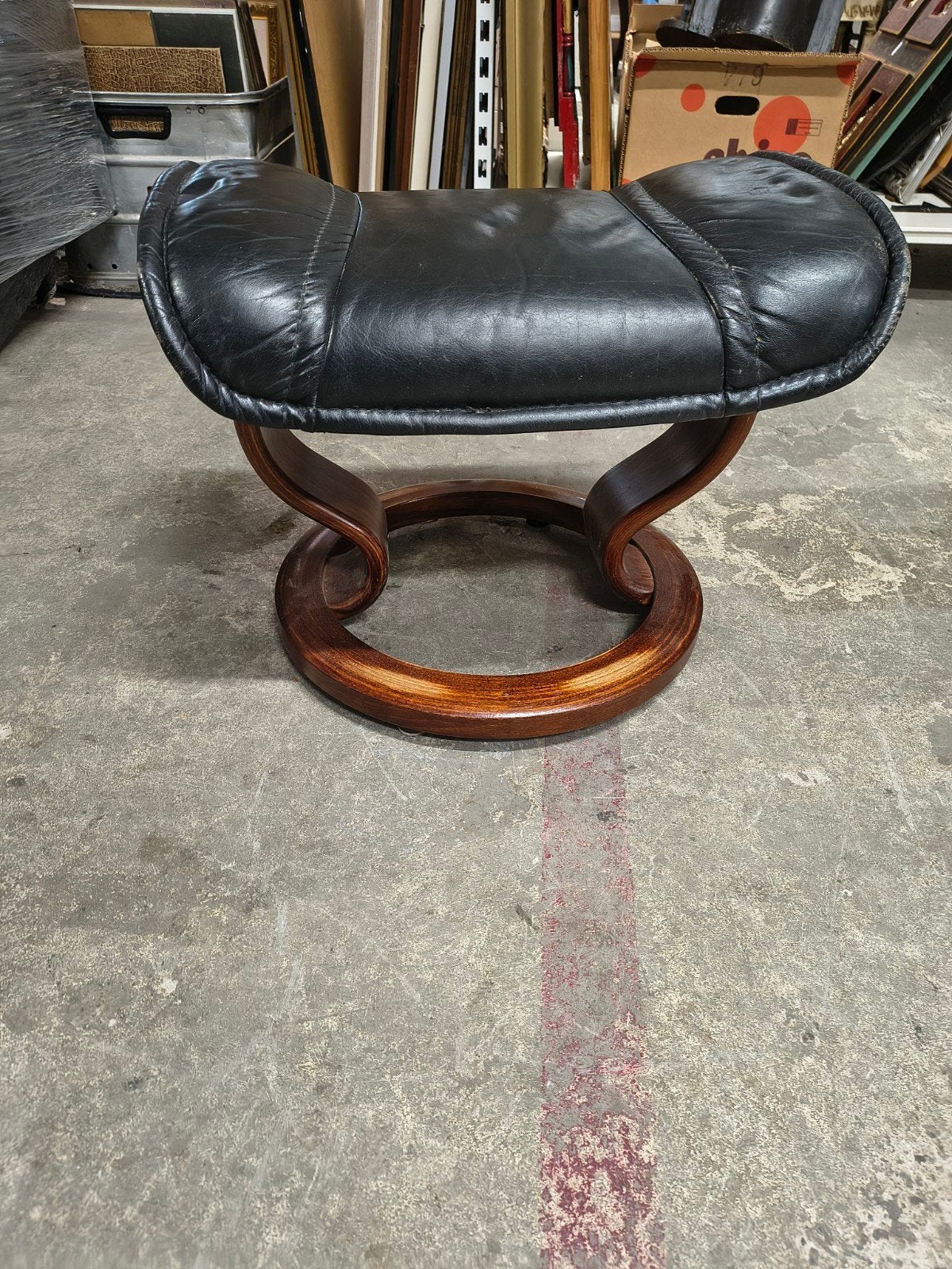 Stressless voetenbankje, Ophalen, Gebruikt, 125 cm of meer, .