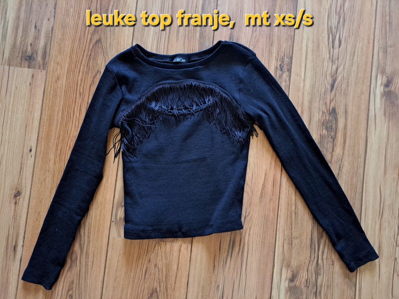 Leuke top met franjes, maat XS/S, Zwart, Nieuw, Ophalen of Verzenden, Lange mouw