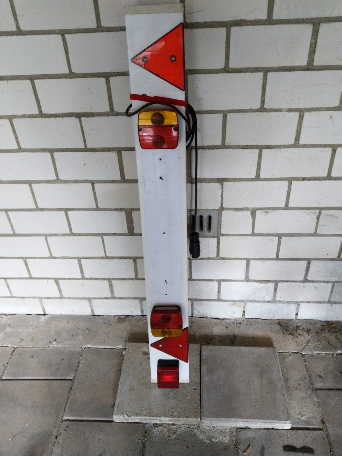 Nummerbord balk, Ophalen