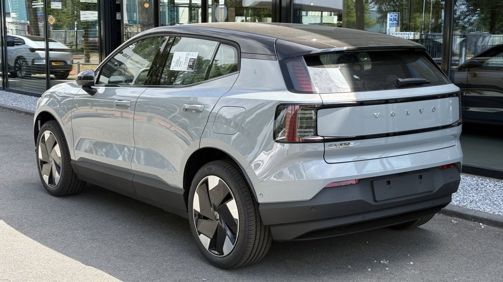 Volvo EX30 P5 Long Range 69kWh/272PK Ultra Europa | 360 | BL, Auto's, 0 cilinders, EX30, Nieuw, Stoelverwarming
