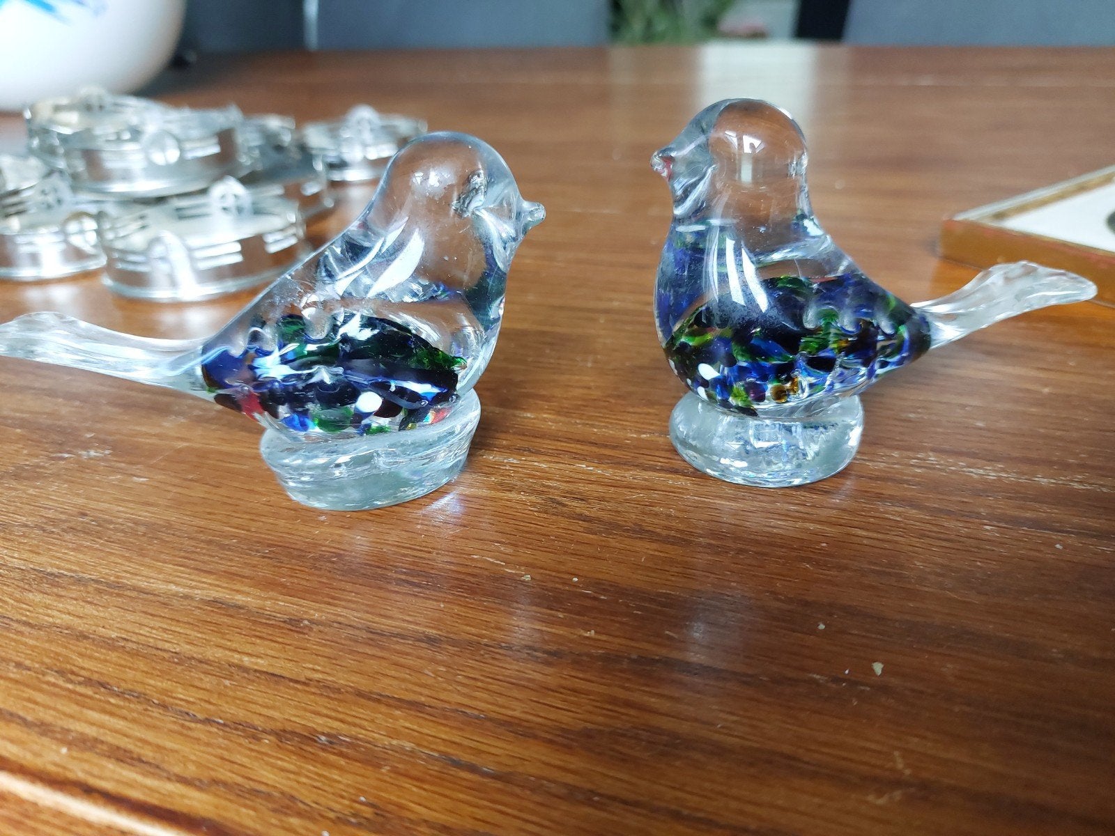 Glazen vogeltjes met gekleurde spikkels - Set van 2, Antiek en Kunst, Antiek | Glas en Kristal, Ophalen of Verzenden