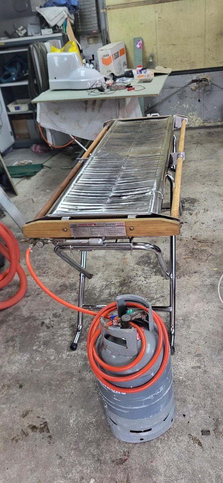 Cinders Cavalier BBQ Propaangas Grill 160x49 cm, Ophalen, Gebruikt, Cinders Cavalier