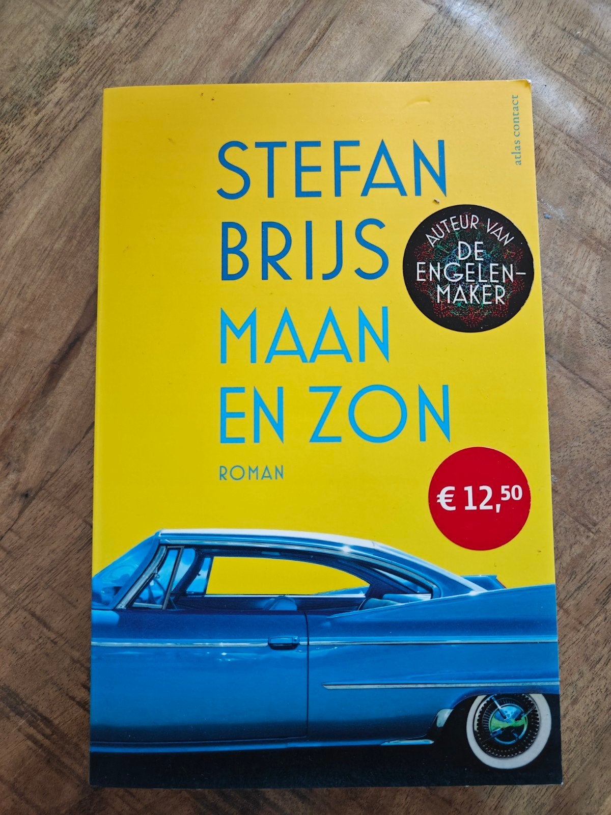 Stefan Brijs - Maan en Zon (Roman), Boeken, Romans, Gelezen, Nederland, Ophalen of Verzenden
