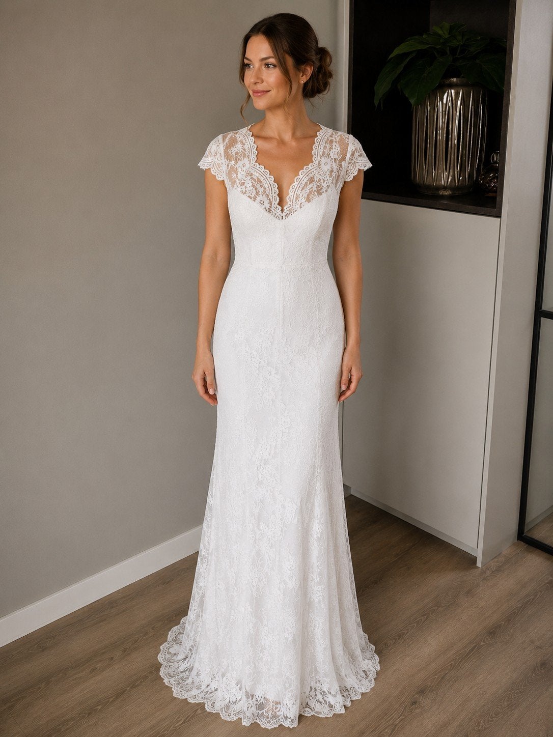 Prachtige trouwjurk met sluier cecile calanthe nieuw kant 38, Ophalen of Verzenden, Nieuw, Wit, Trouwjurk
