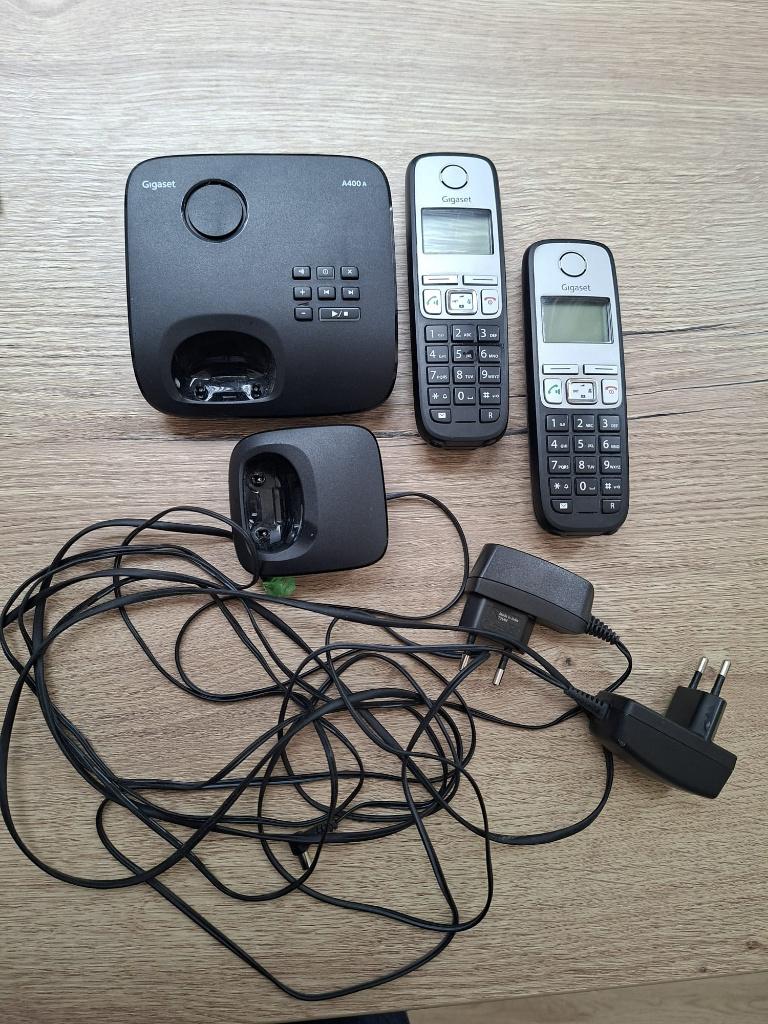 Gigaset A400 A DECT telefoon 2 handsets, Ophalen of Verzenden, Gebruikt, 2 handsets