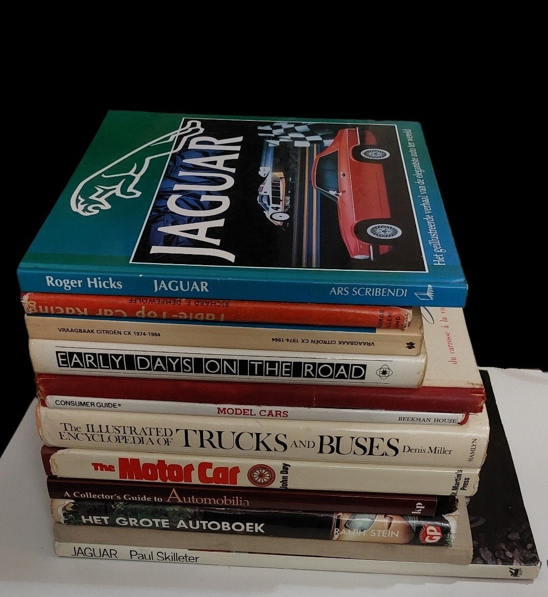 Partij auto- en transportboeken – o.a.Jaguar, Citroën, Škoda, Boeken, Ophalen, Gelezen