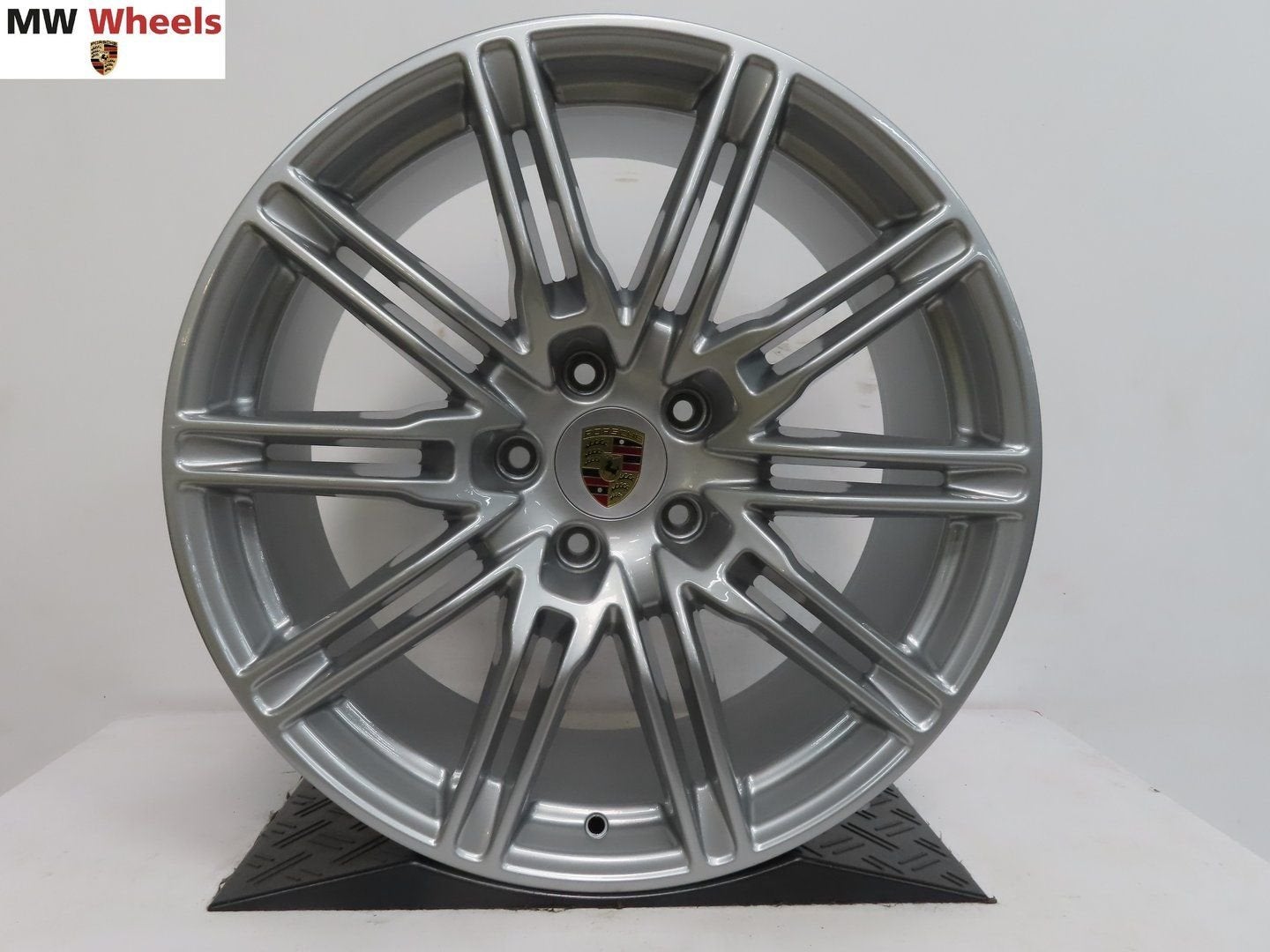 Porsche 21 inch Origineel Cayenne GTS velgen zilver nieuw, Velg(en), -, -, Nieuw