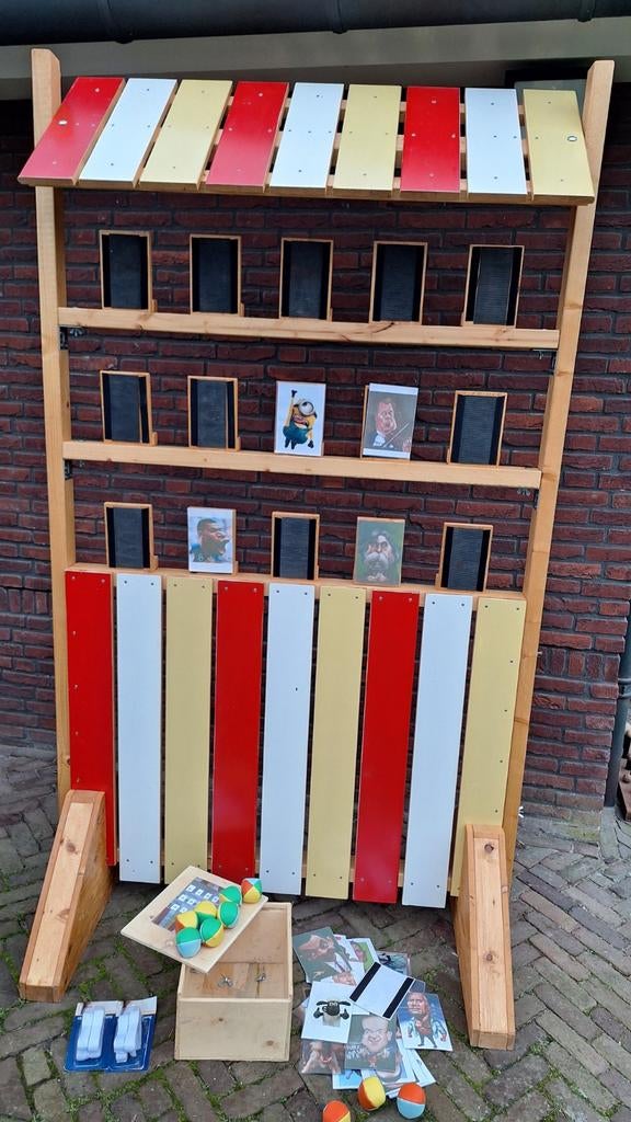 XXL Down the clown Oud hollandse spellen, Ophalen