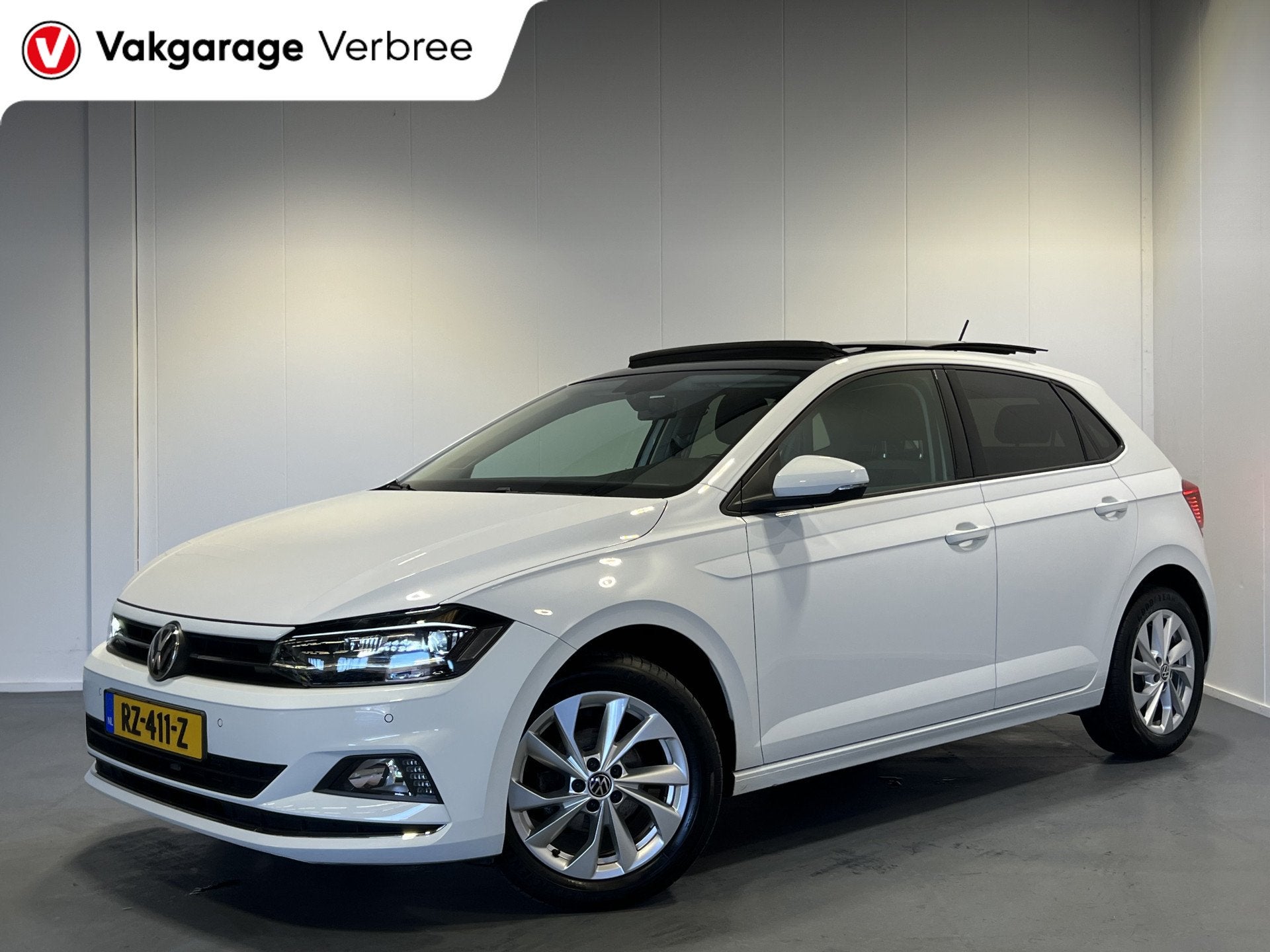 Volkswagen Polo 1.0 TSI Highline Panoramadak | Navigatie/And, Auto's, Voorwielaandrijving, Stof, 1045 kg, Wit