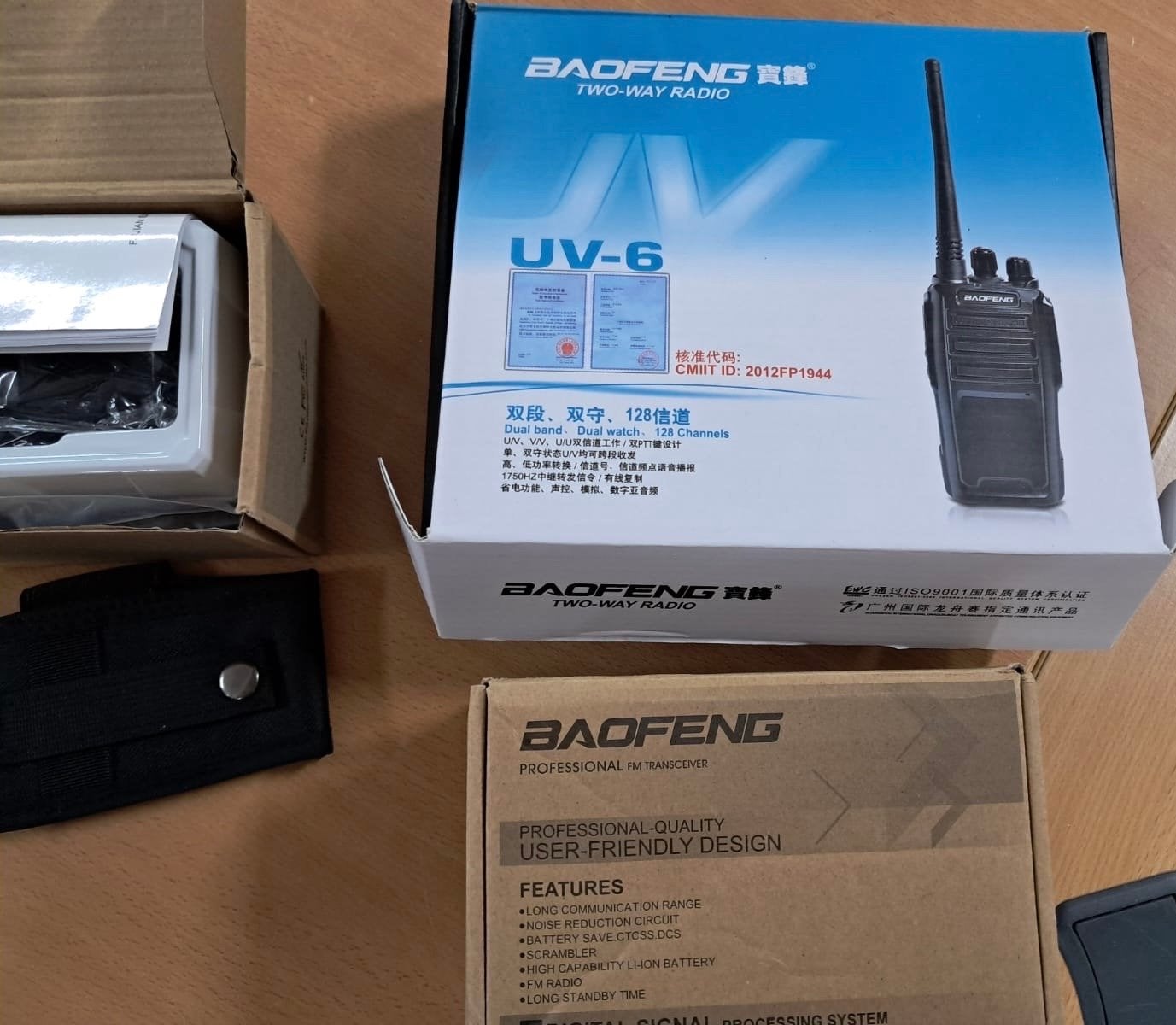 Baofeng UV-6 Portofoon - Nieuw - OPHALEN, Ophalen, Nieuw, Portofoon of Walkie-talkie, Met broekklem