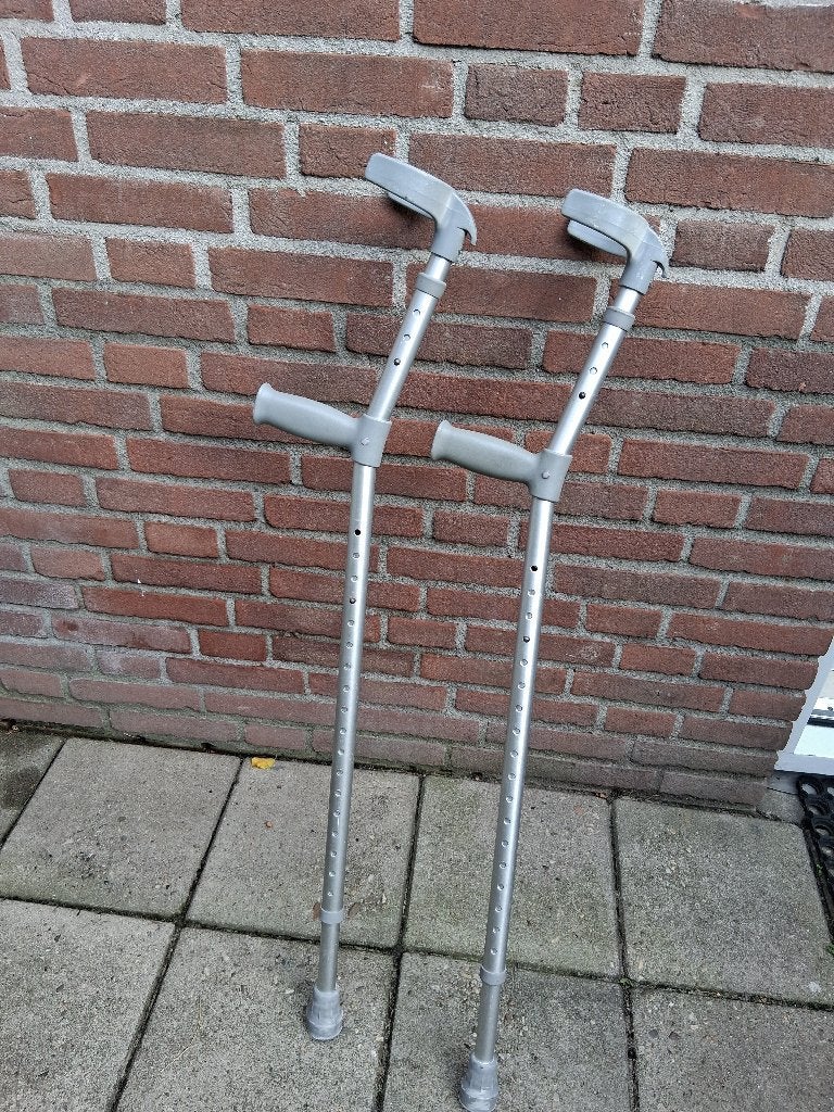 Elleboogkrukken, Diversen, Loopkrukken, Ophalen, In hoogte verstelbaar, Gebruikt