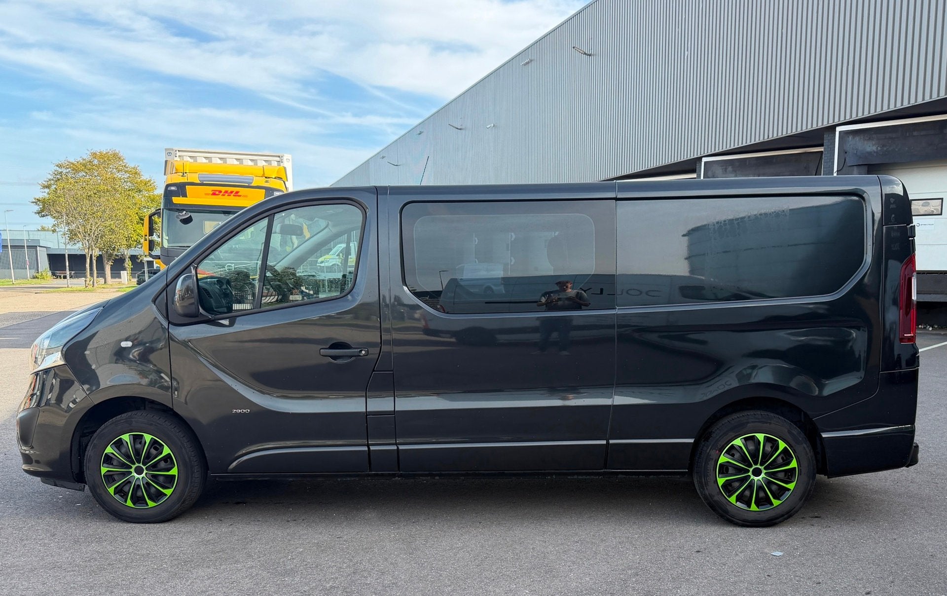 Opel Vivaro 1.6 CDTI L2H1 DC Sport 6PERSOONS/NAVI/TREKHAAK/C, Auto's, Voorwielaandrijving, Gebruikt, Origineel Nederlands, Bedrijf