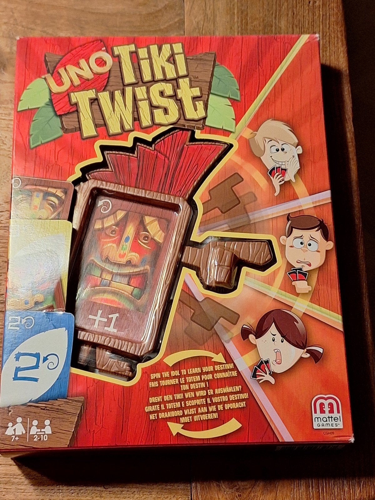 UNO Tiki Twist - Compleet en in zeer goede staat, Drie of vier spelers, Ophalen of Verzenden, Zo goed als nieuw, Mattel Games