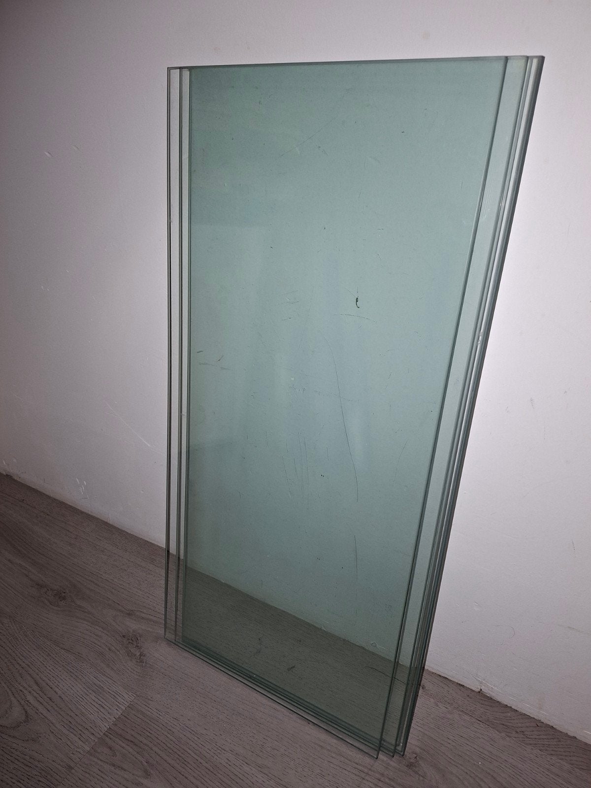 Gratis glazen platen uit vitrinekast, Doe-het-zelf en Verbouw, Glas en Ramen, Ophalen