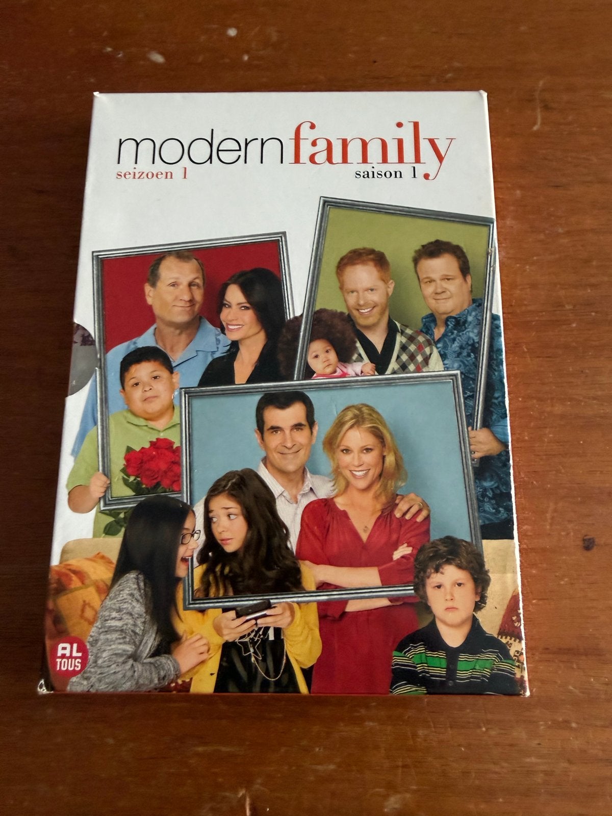 Modern Family - Seizoen 1 (DVD), Cd's en Dvd's, Engels, Seizoen 1, Alle leeftijden, Nederlands