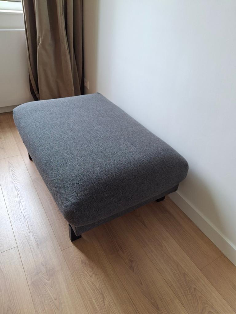 Ikea Nockeby hocker poef met houten poten, Huis en Inrichting, Ophalen, Rond, 50 tot 75 cm