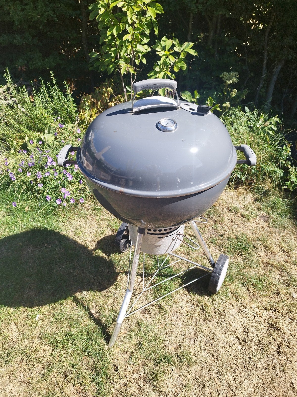 Grote Weber barbecue met thermometer, 10 jaar oud, Ophalen, Gebruikt, Weber