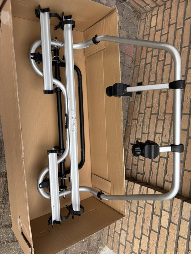 Fietsendrager Thule superb voor dissel, Ophalen, Gebruikt