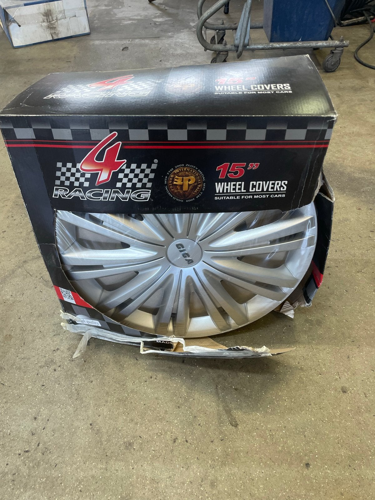 4 Racing 15 inch wieldoppen - Giga, Ophalen of Verzenden, Nieuw