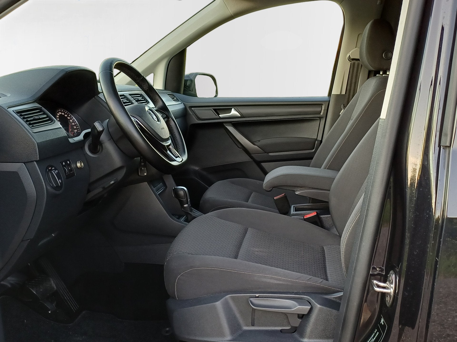 Volkswagen Caddy Maxi 1.4 TSI Trendline Multifunctioneel, Auto's, Stof, Gebruikt, 4 cilinders, Zwart