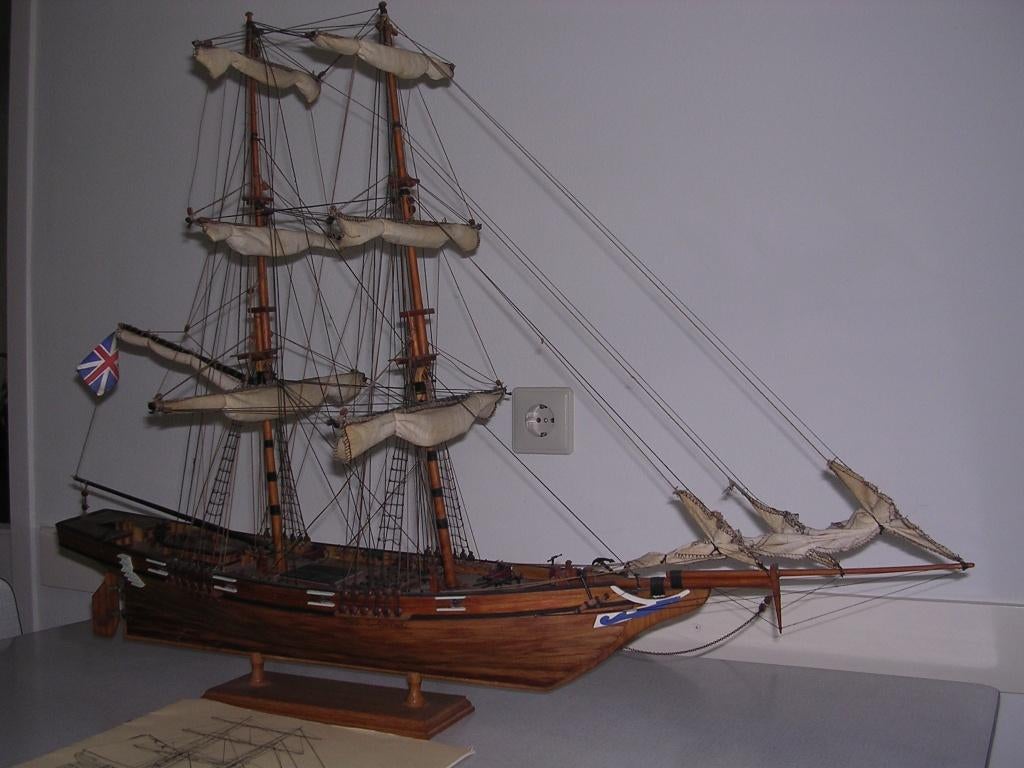 houten model boot "Swift", Hobby en Vrije tijd, Modelbouw | Boten en Schepen, Ophalen, Overige merken