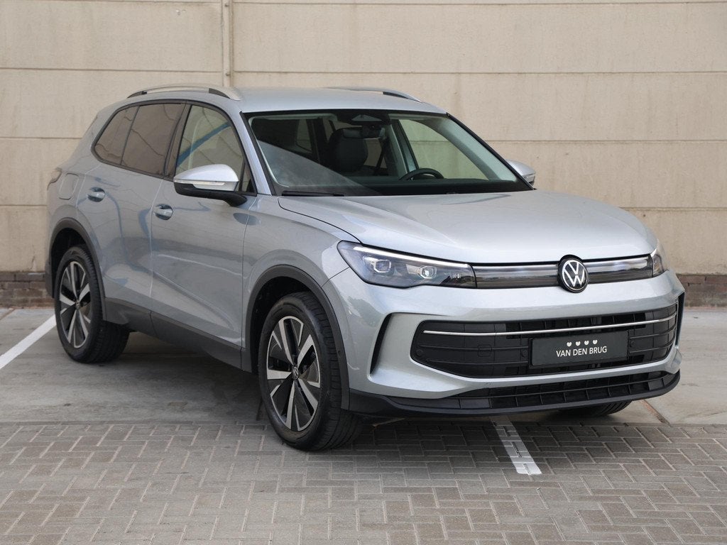 Volkswagen Tiguan 1.5 eHybrid Life Edition 204PK DSG | Led |, Stof, 150 min, Plug-in hybride, Bedrijf
