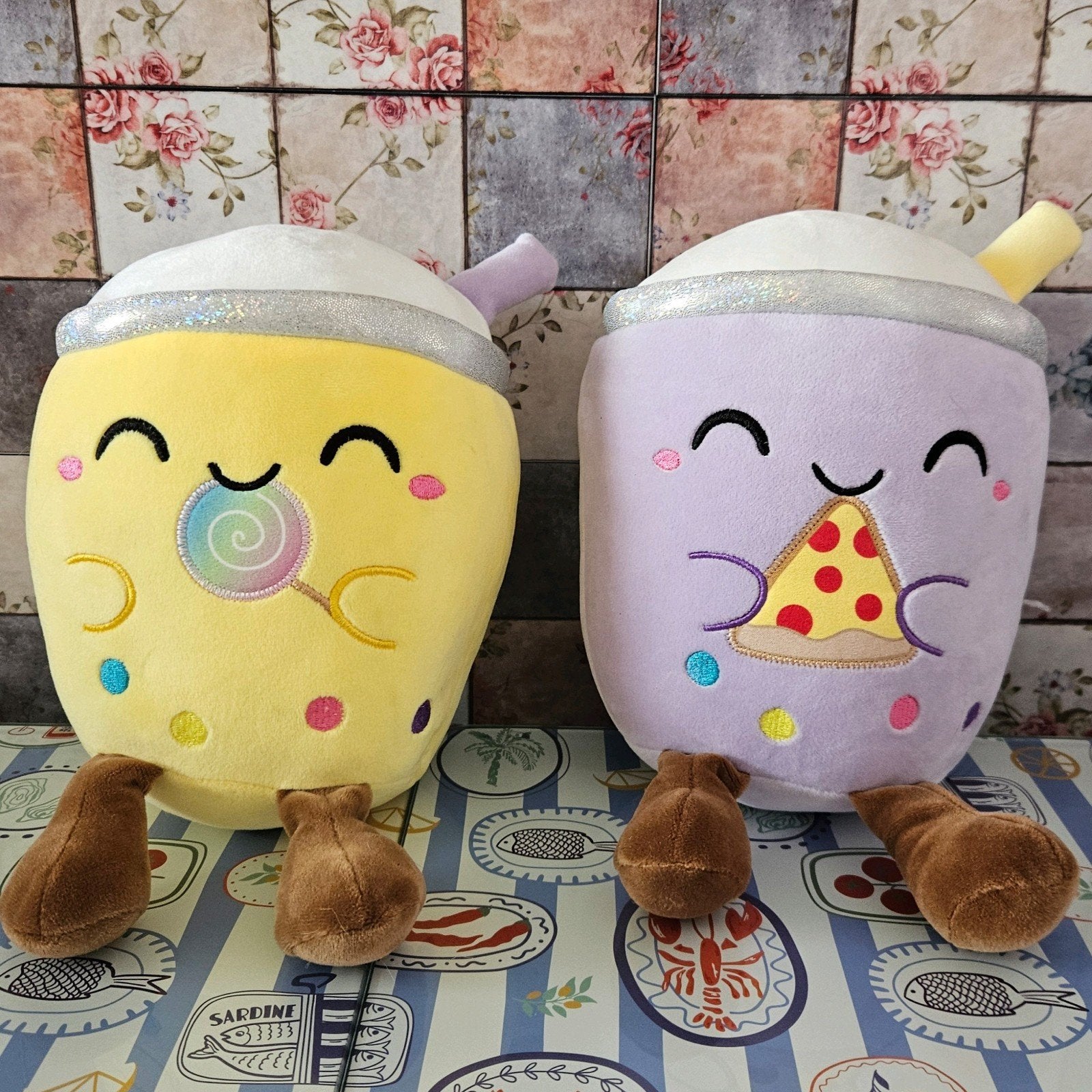 Leuke Boba Tea Knuffels - Geel en lila, Kinderen en Baby's, Speelgoed | Knuffels en Pluche, Overige merken, Overige karakters