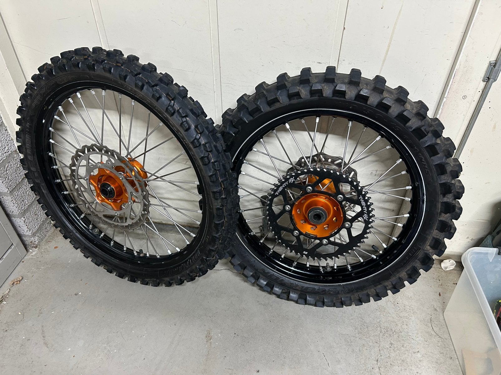 Ktm velgen / wielen set 9 street weels, Motoren, Onderdelen | Merk-onafhankelijk, Ophalen, Nieuw