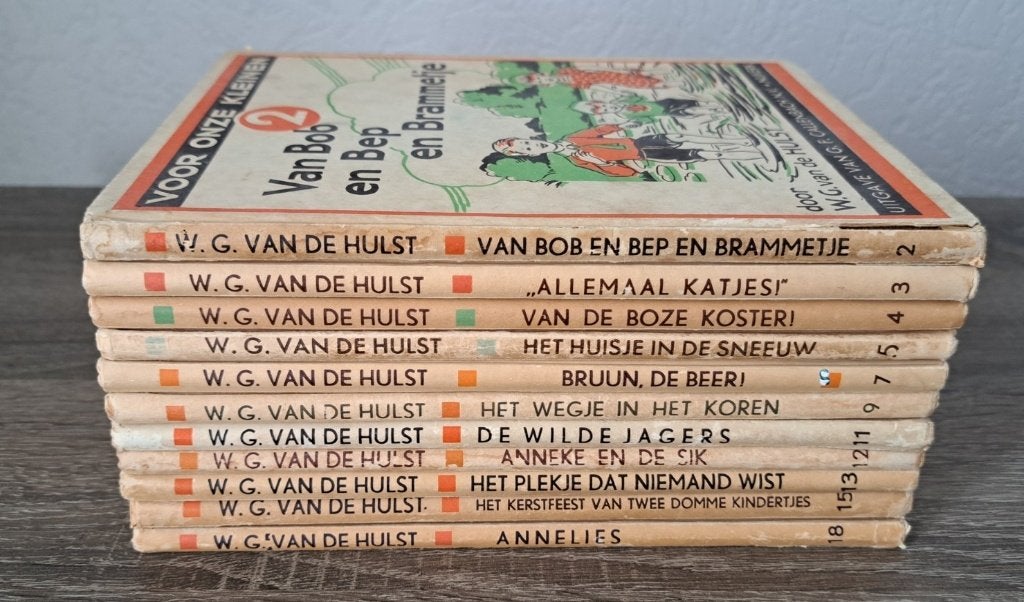 W.G. van de Hulst - Voor onze kleinen - 11 delen, Ophalen of Verzenden, Gelezen, W.G. van de Hulst, Fictie algemeen