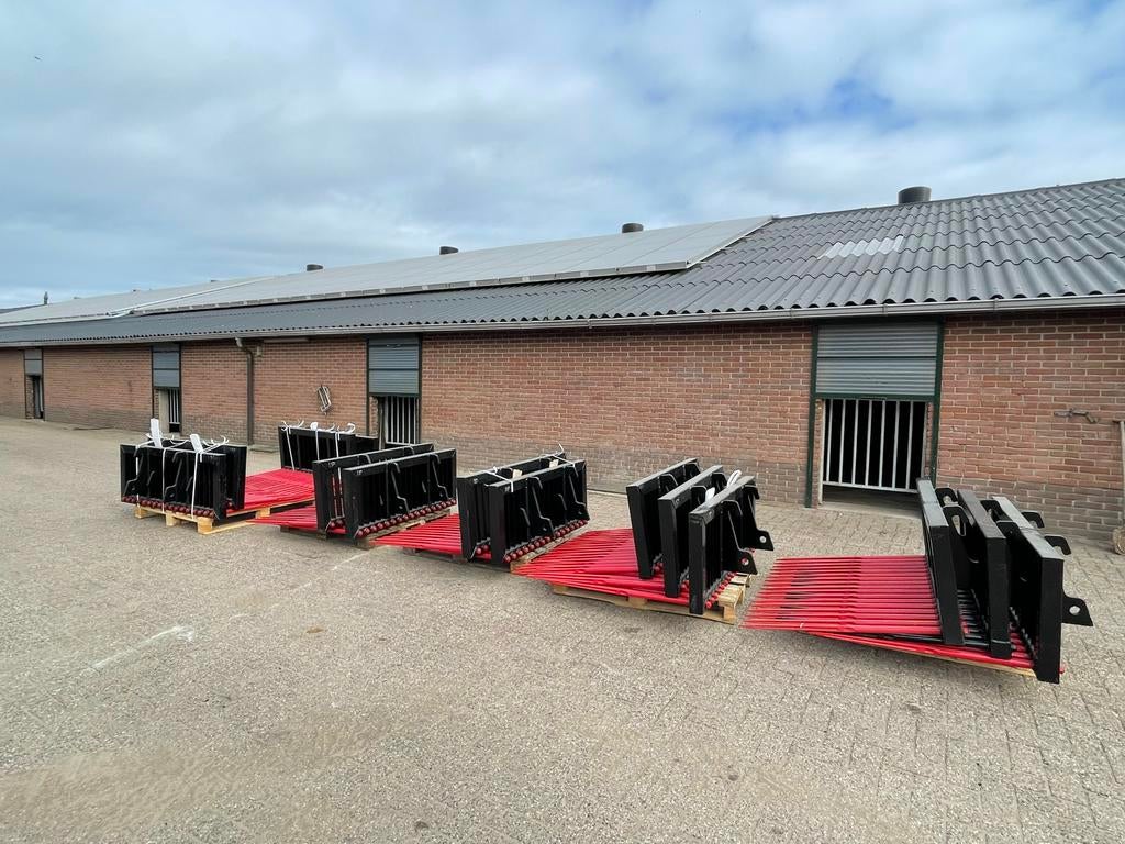 Tegelriek shovel giant weidemann schaffer grote voorraad !!, Ophalen