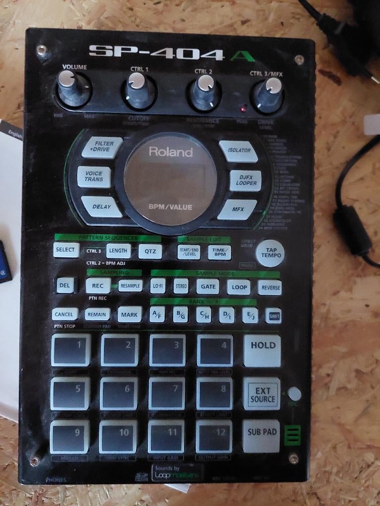 Roland SP-404A, Muziek en Instrumenten, Samplers, Ophalen of Verzenden, Zo goed als nieuw