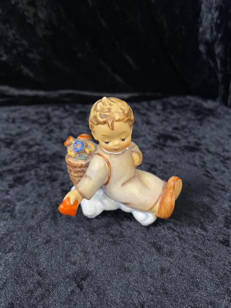 Goebel beeldje van kindje, Verzamelen, Beelden en Beeldjes, Ophalen of Verzenden