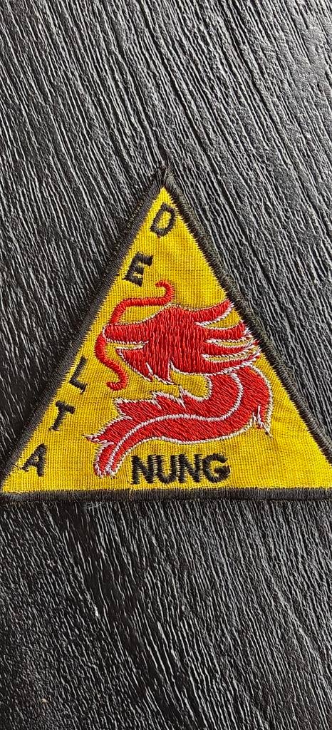 RED DRAGONS - PATCH - MACV SF - MIKE FORCE - DELTA NUNGS - V, Ophalen of Verzenden, Landmacht, Amerika, Embleem of Badge