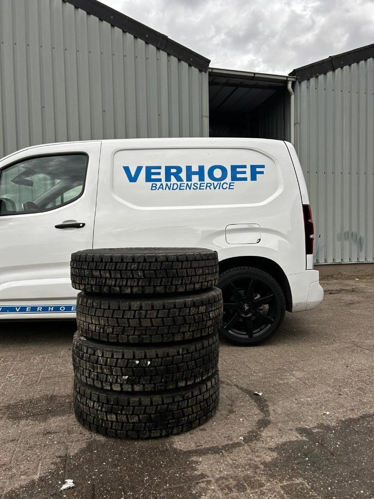 215/75R17.5, 315/70R22.5, 205/75R17.5 covers, Auto-onderdelen, Vrachtwagen-onderdelen, Ophalen, Overige merken, Overige Auto-onderdelen