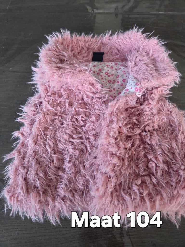Roze faux fur gilet maat 104, Meisje, Ophalen of Verzenden, Zo goed als nieuw, Onbekend
