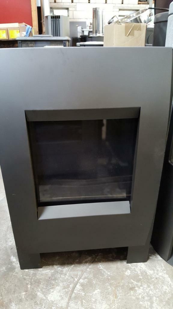 Nestor Martin D33 met woodbox systeem, Nieuw, Hout, Vrijstaand