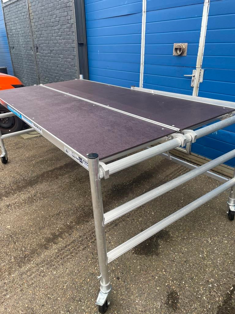 Stukadoors werkplatform 250x135 cm, Doe-het-zelf en Verbouw, Ophalen, Zo goed als nieuw, Rolsteiger of Kamersteiger, 5 meter of hoger