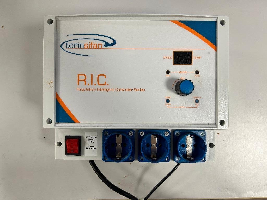 TORIN SIFAN ARIC 16A Trafo Regelaar, Doe-het-zelf en Verbouw, Ventilatie en Afzuiging, Ophalen of Verzenden, Gebruikt, Ventilator en Afzuiger